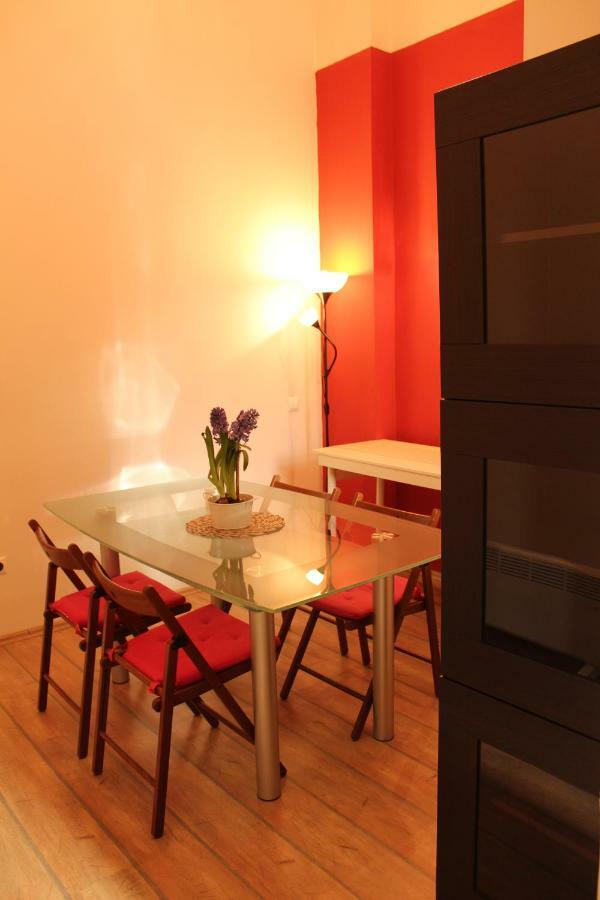 Yasmine Flat Budapeste Exterior foto